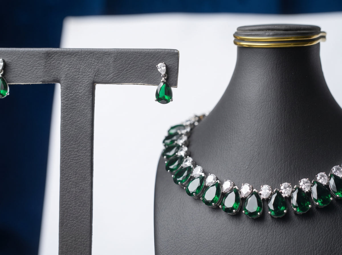 Emerald Green Teardrop & American Diamond Necklace Set