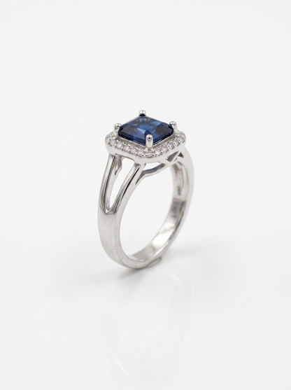 Silver plated Princess-Cut Blue Zircon Halo Split-Shank Ring