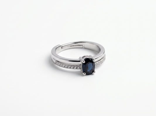 Silver plated Oval Sapphire Blue Split-Band Pavé Ring